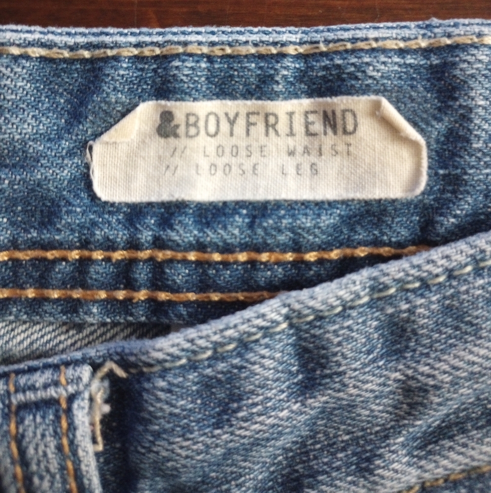 💘🍂 & Boyfriend H & M Shorts - Picture 6 of 14
